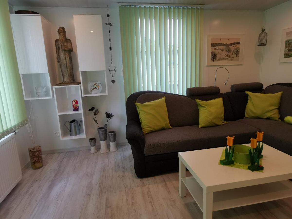Ferienwohnungen Im Fuerstenland Gossau  Extérieur photo